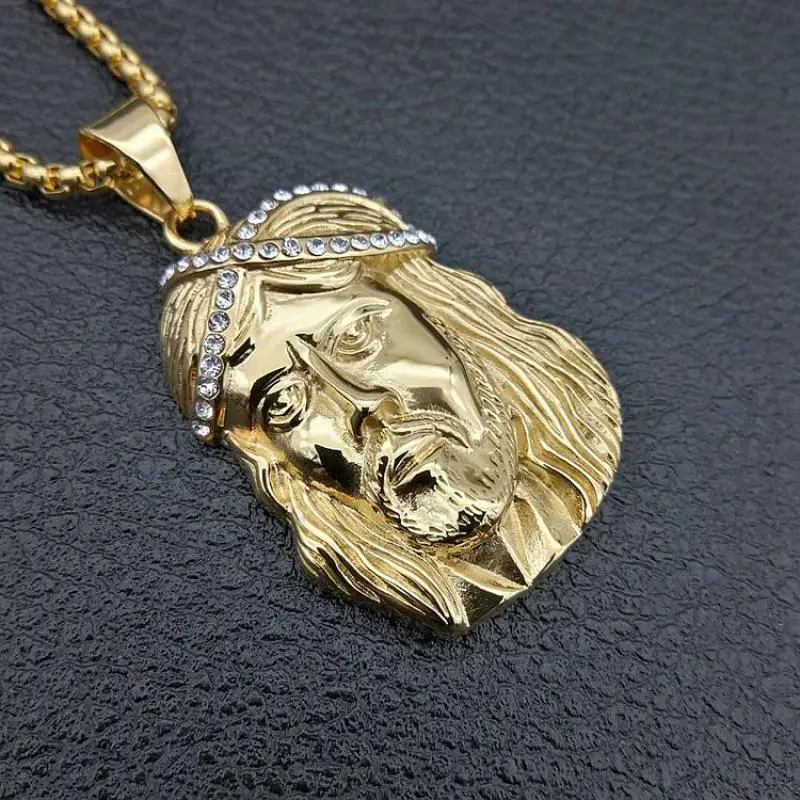 Vintage Jesus Statue Pendant Necklace for Men and Women Religious Good Luck Amulet Gift