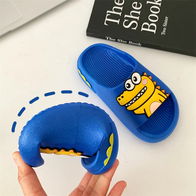 Summer Dinosaor Slippers for Children Boys Cute Water Shoes Fast Dry Sandals Comfort Bathe Flip Flops Non-Slip Home Kids Shoes