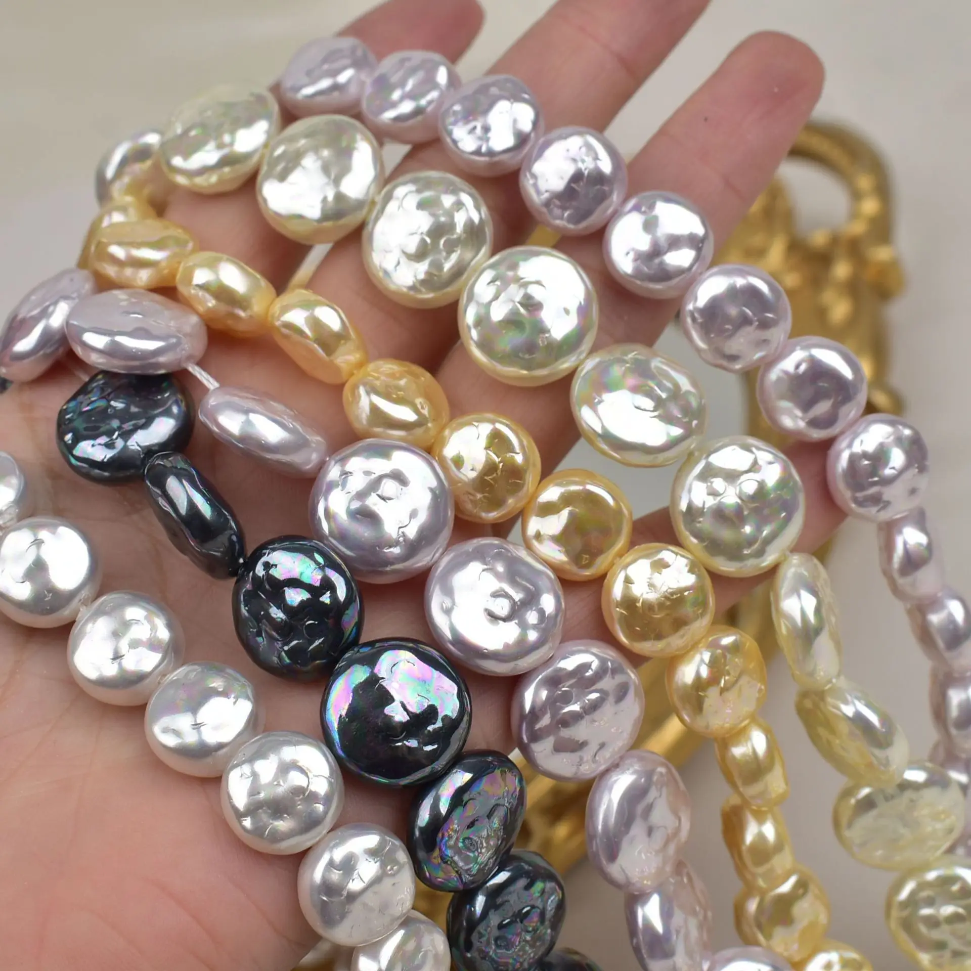 

Imitation Shell Pearl Beads Button Round Yellow Black Pink Loose Pearl Beads For Jewelry Making DIY Necklace Accessories Strings