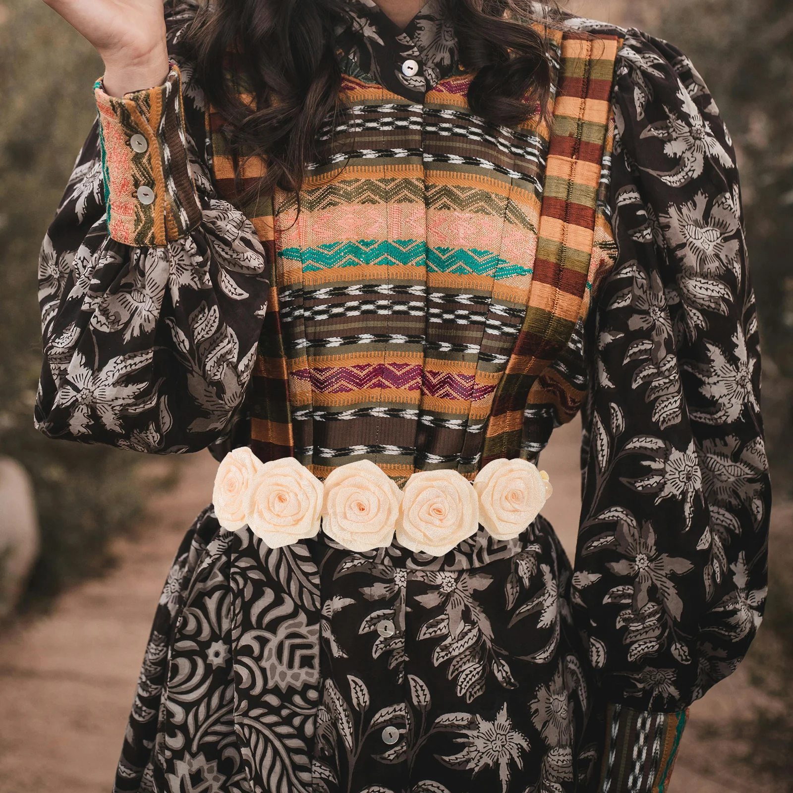 

Elegant Floral Wedding Belt Sash Rose Flower Waist Ribbon Bridal Decoration for Dressy Occasions Bridesmaid Prom Ceremony