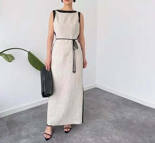 

2025 Autumn Women's New Solid Color Sleeveless Round Neck Strap Split Dress