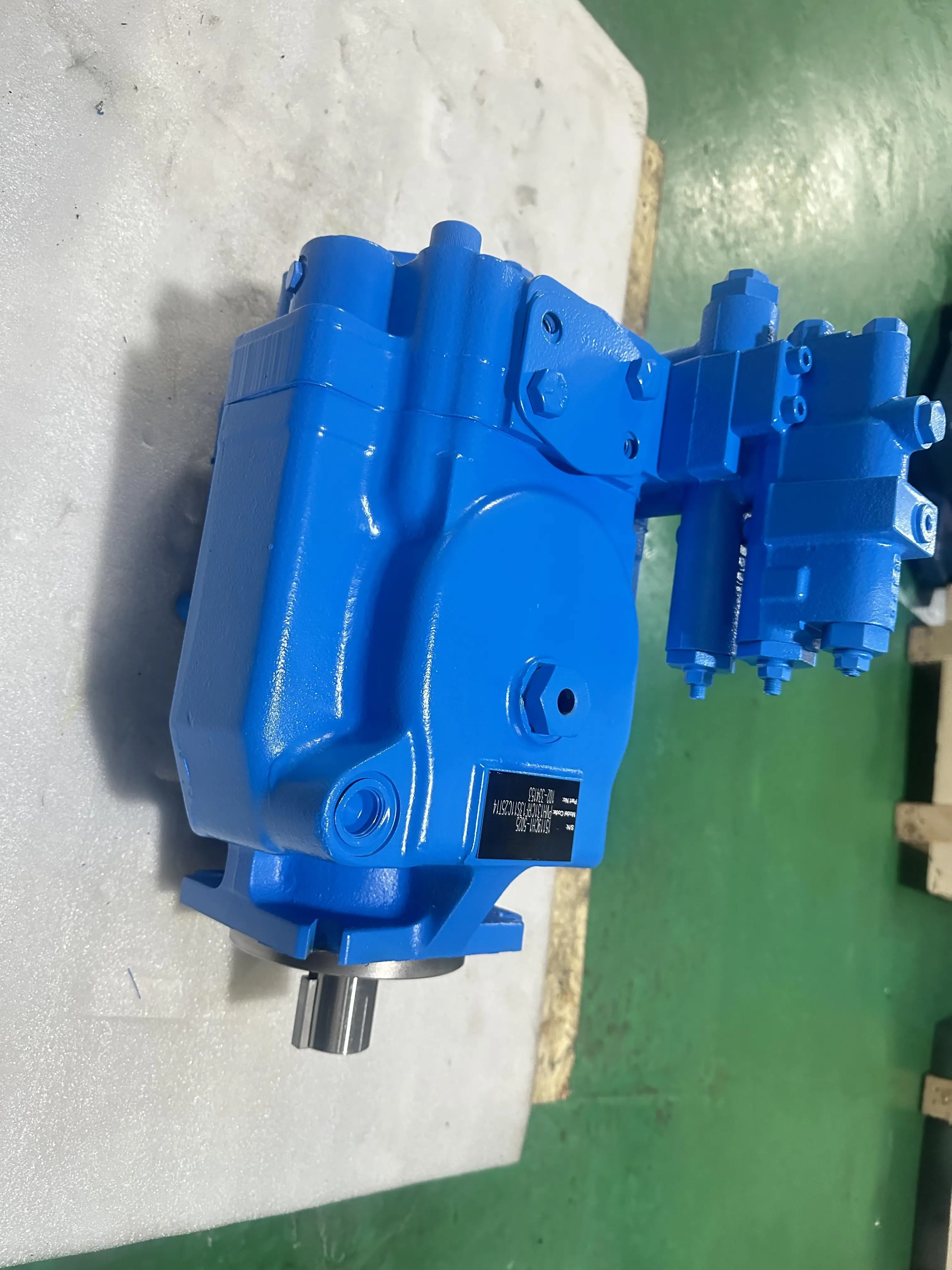Bomba de pistón axial hidráulica PVM018 PVM PVM018 PVM045 Serie PVM074ER09GS2C315200001AB PVM098MR11GS2A315000000AB