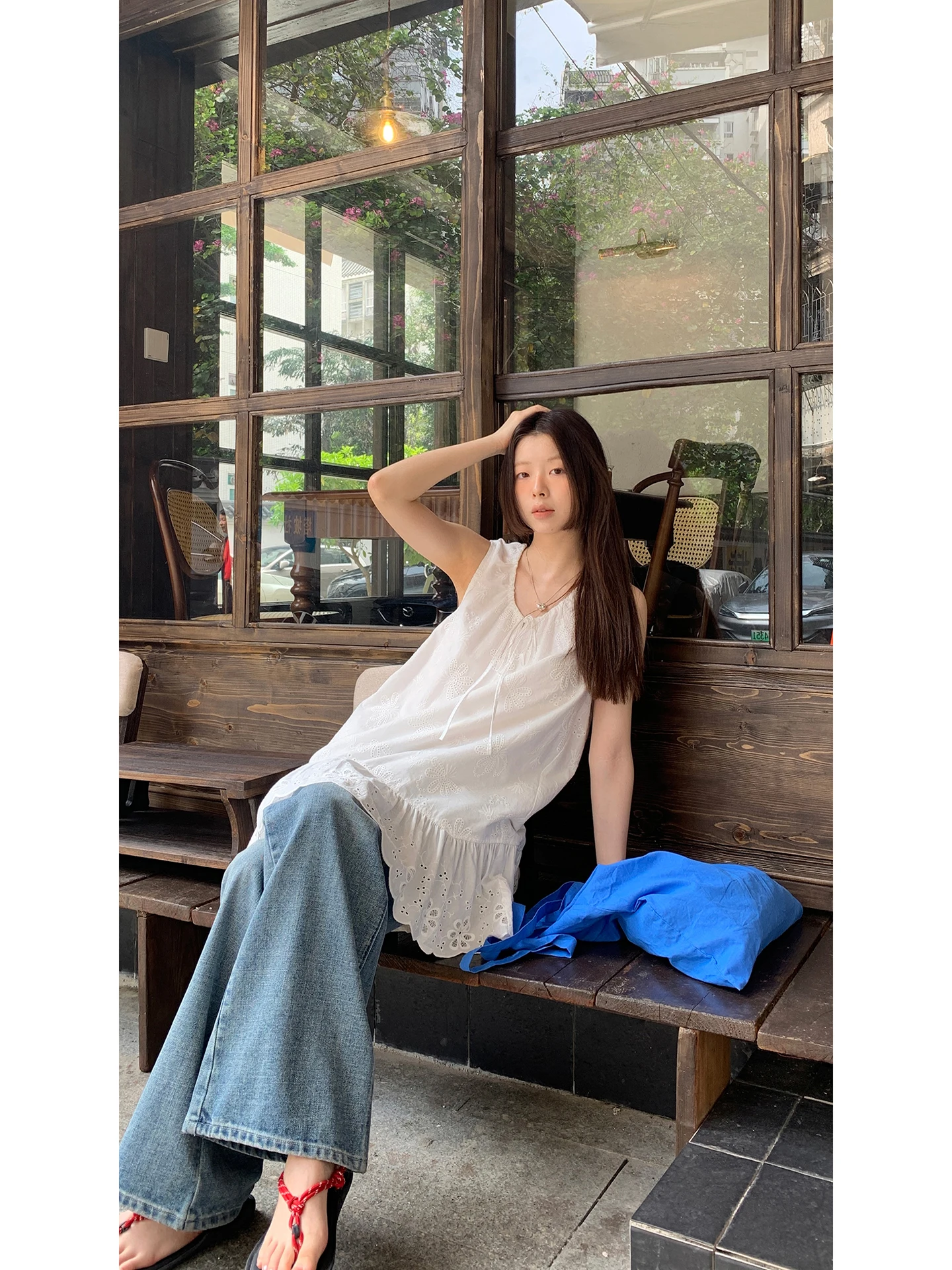 

Red Celebri Studio Lace Trim off oulder Loose Fit Svel Women's Vest Outerwear Summer 2025 New Sle White Cotton