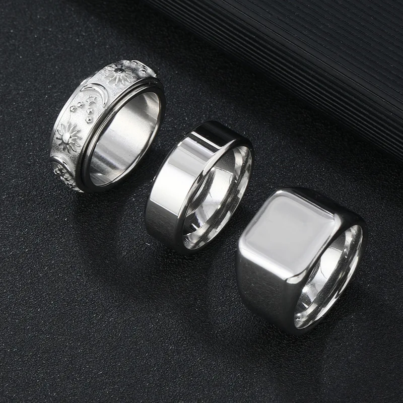 Men Polished Stainless Steel Signet Ring Sun Moon Star Spinner Ring Smooth Square Blank Unisex Vintage Daily Finger Jewelry Gift