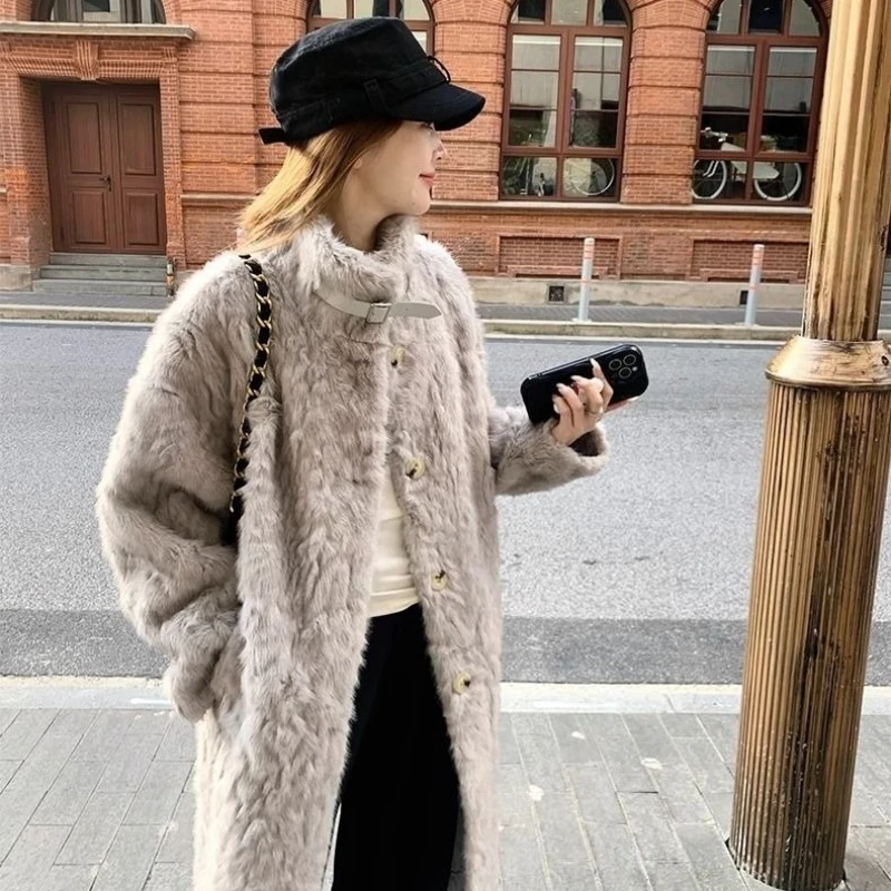 معطف نسائي شتوي جديد لعام 2025 بياقة مدورة طويلة من فرو صناعي سميك صديق للبيئة أنيق ودافئ #6