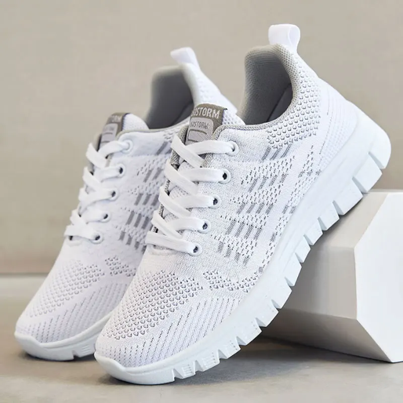 

Женская повседневная спортивная обувь, дышащие повседневные теннисные кроссовки на плоской подошве, кроссовки на платформе для бега в тренажерном зале, уличные беговые кроссовки с ремешком для ходьбы