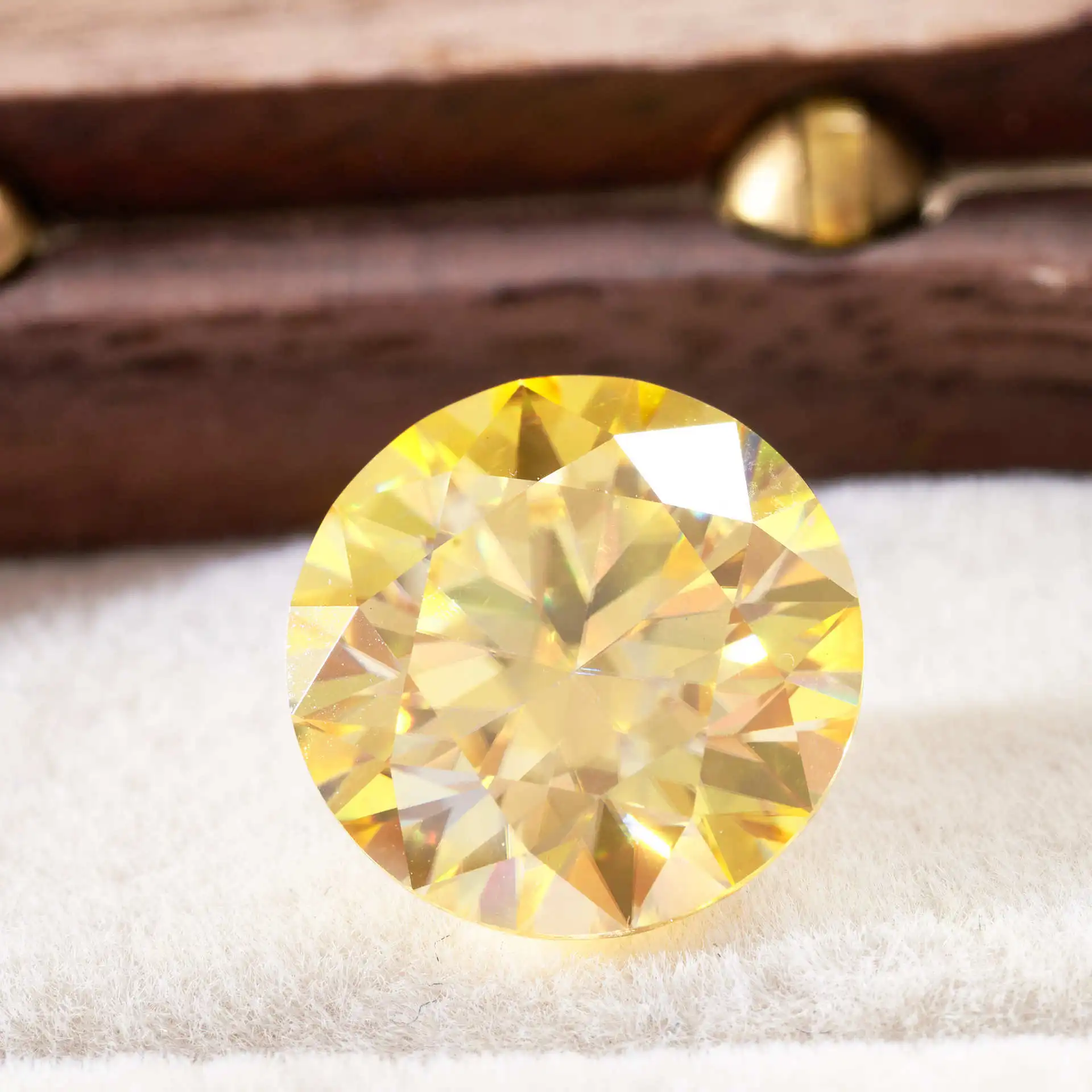 0.5-5ct Rare Lemon Yellow Color Moissanite Loose Stones VVS1 Excellent Cut 5-14mm Moissanite Diamonds