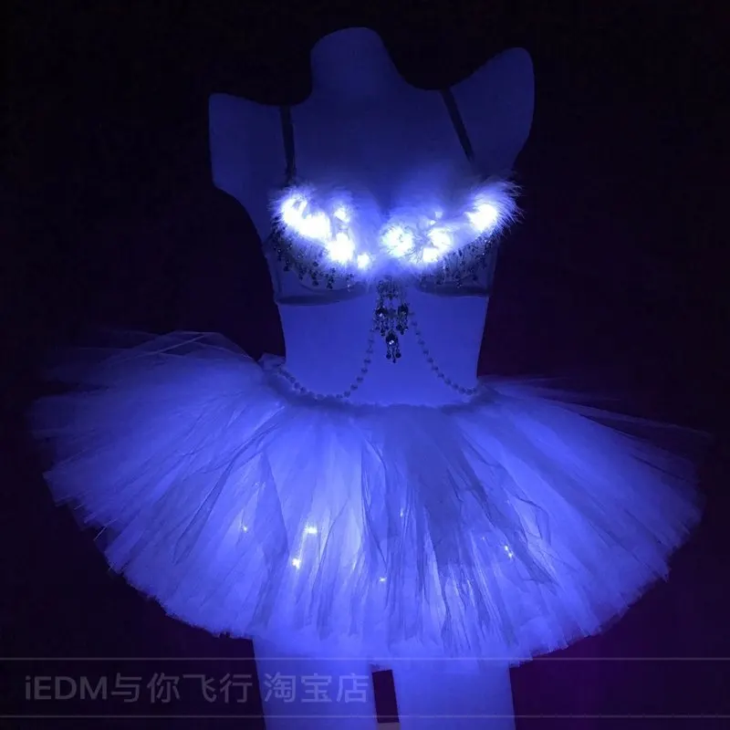 Feather LED เครื่องแต่งกายสตรี Luminous Party Rave เครื่องแต่งกายเวทีไนท์คลับอนาคตเสื้อผ้า Gogo Dancer Light Up Bra กระโปรงบัลเล่ต์