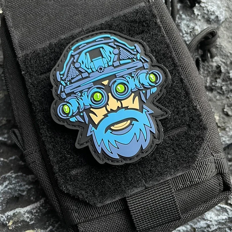 Blue Grandmaster At Arms Armband PVC Weapon Master Morale Badge Outdoor Backpack Stickers Tactical Night Vision Device Patches