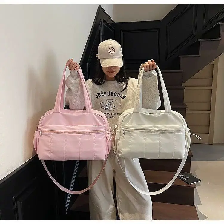 Women Lightweight Large Capacity Duffle Bag Portable Luggage Storage Pack For Short Travel Yoga Gym Fitness Outdoor Sports Use