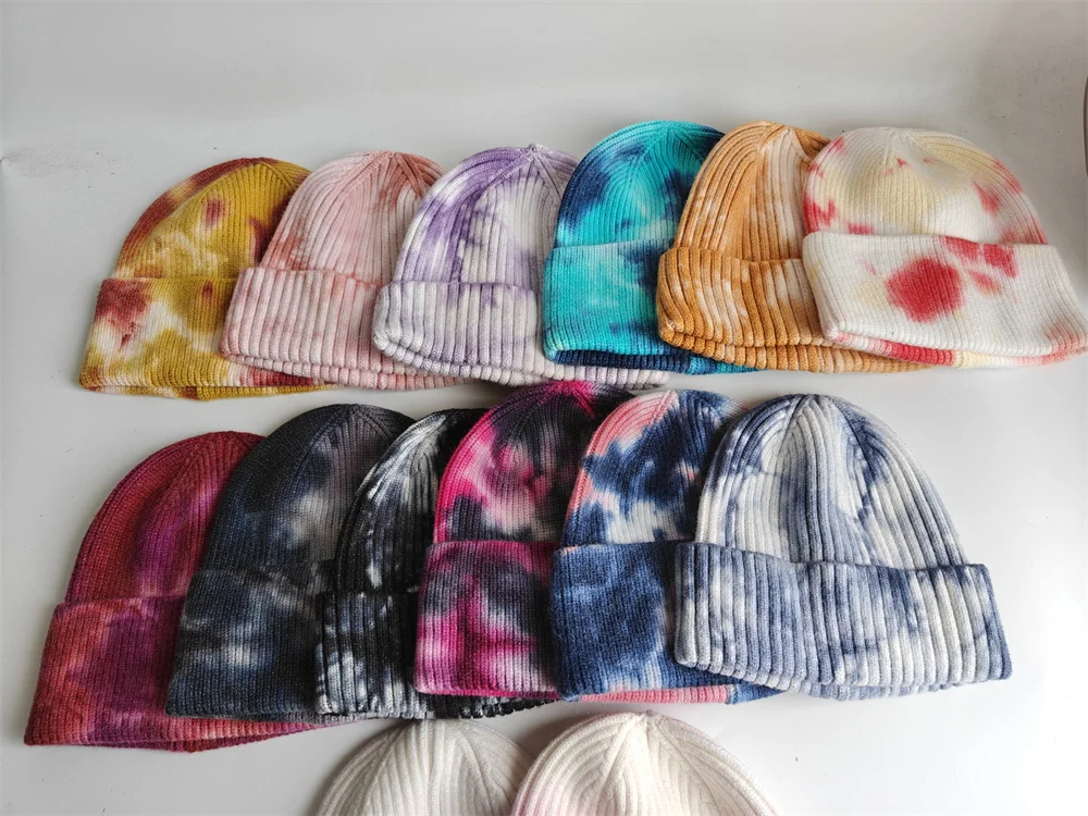 Tie Dye Knitted Beanie Women Men Winter Warm Ribbed Skull Cap Colorful Gradient Cuffed Knit Hat Soft Casual Streetwear Hip Hop H