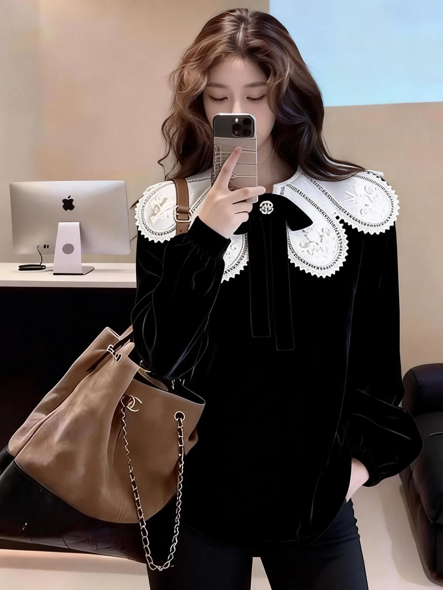 

Элегантная черная бархатная блузка для женщин: модная, роскошная, весенняя новинка, омолаживающий эффект, красивый топ, премиум-качество.