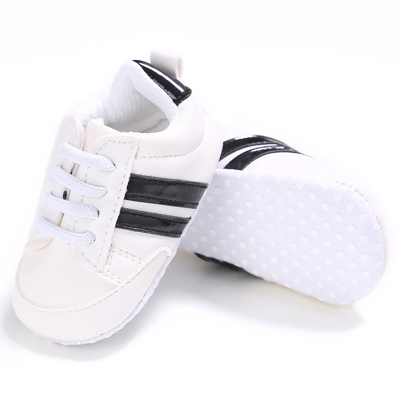Erste Sportschuhe mit Streifenmuster aus PU-Material für Jungen und Mädchen, geeignet für Babys im Alter von 0 bis 18 Monaten, mit weicher Sohle, bequem und leicht. – Detail 22