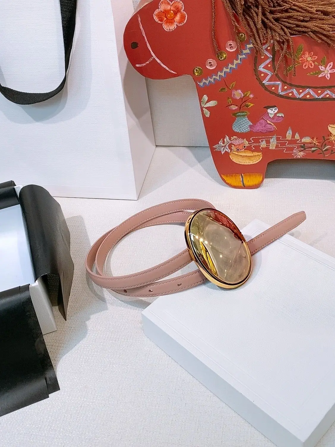 Chic Nude Pink Gold Round Buckle Thin Belt For Women Fashion Waist Strap For Dresses Jeans Daily Wear