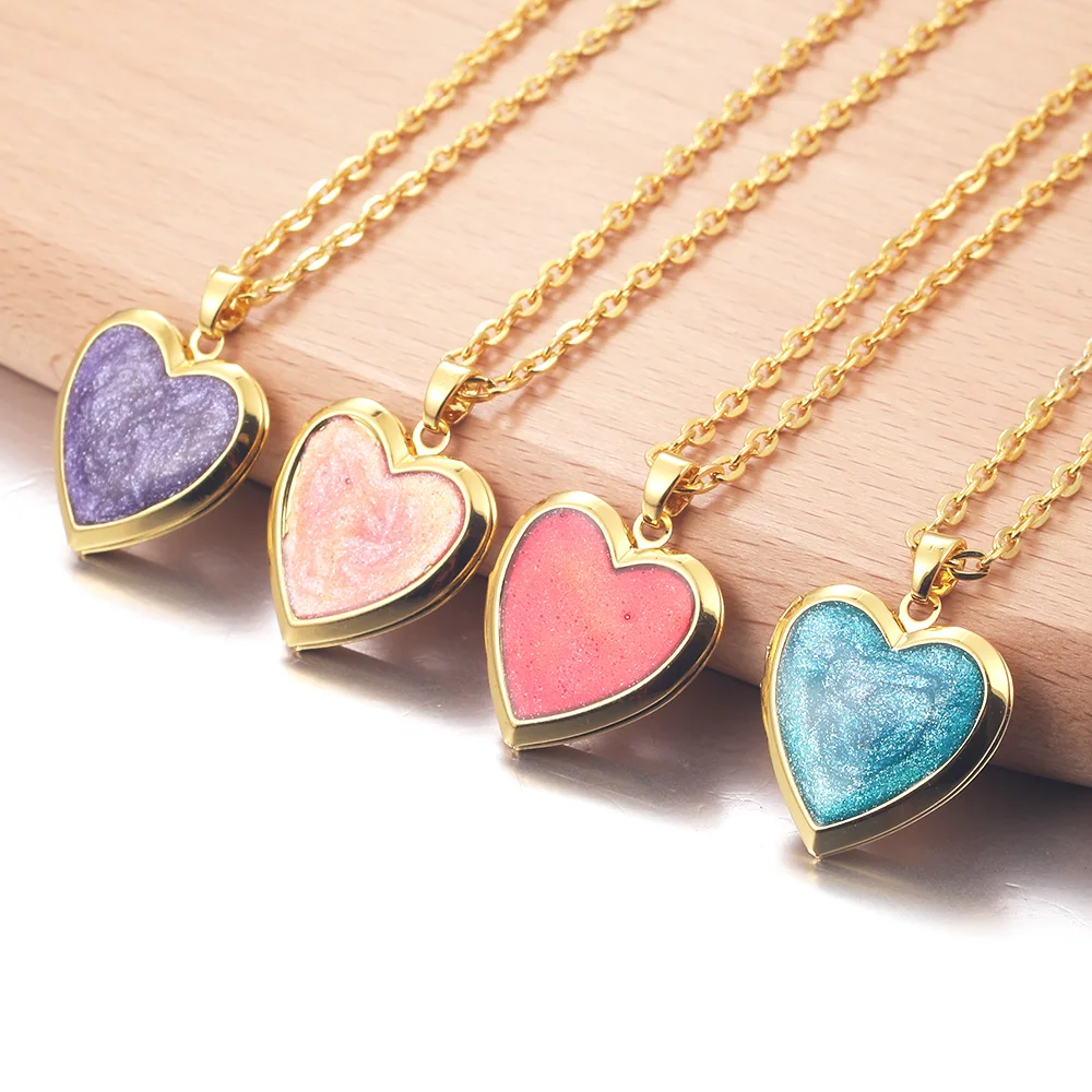 Gold Color Love Enamel Photo Frame Pendant Necklace For Women I Love You Heart Pattern Ellipse Openable Locket Necklace Jewelry