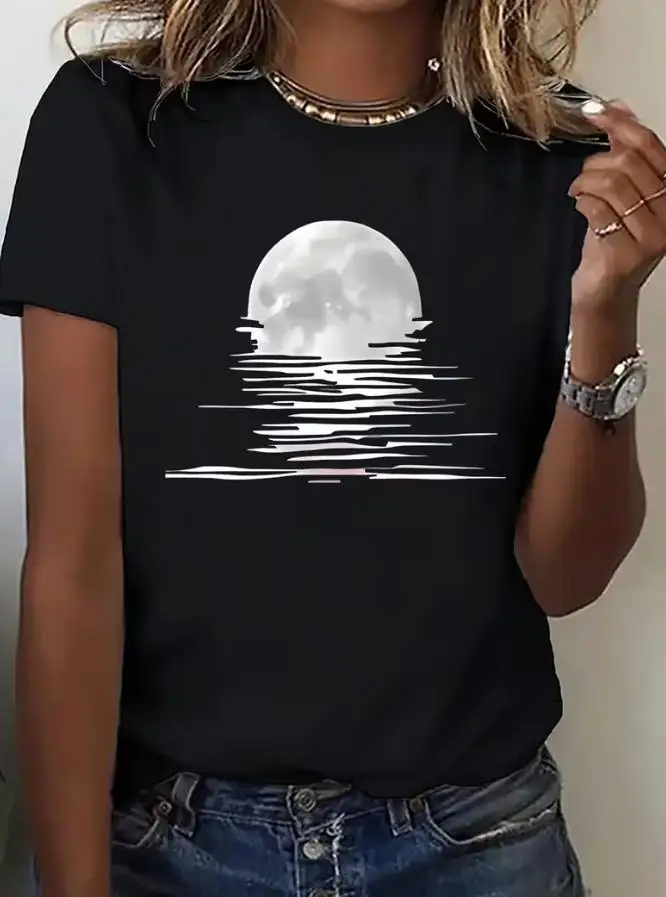 Moonlight Reflection Graphic T Shirt Women Aesthetic Moon Print Tee Casual Short Sleeve Crewneck Top Summer Vintage Clothes