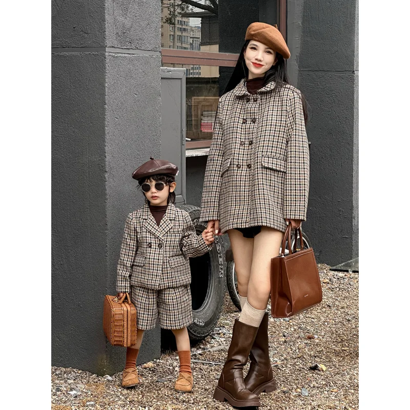 

Parent-Child Winter New Mother and Child Set Wool Plaid Coat Thickened Korean Style Set Woven Lining Children's Clothing