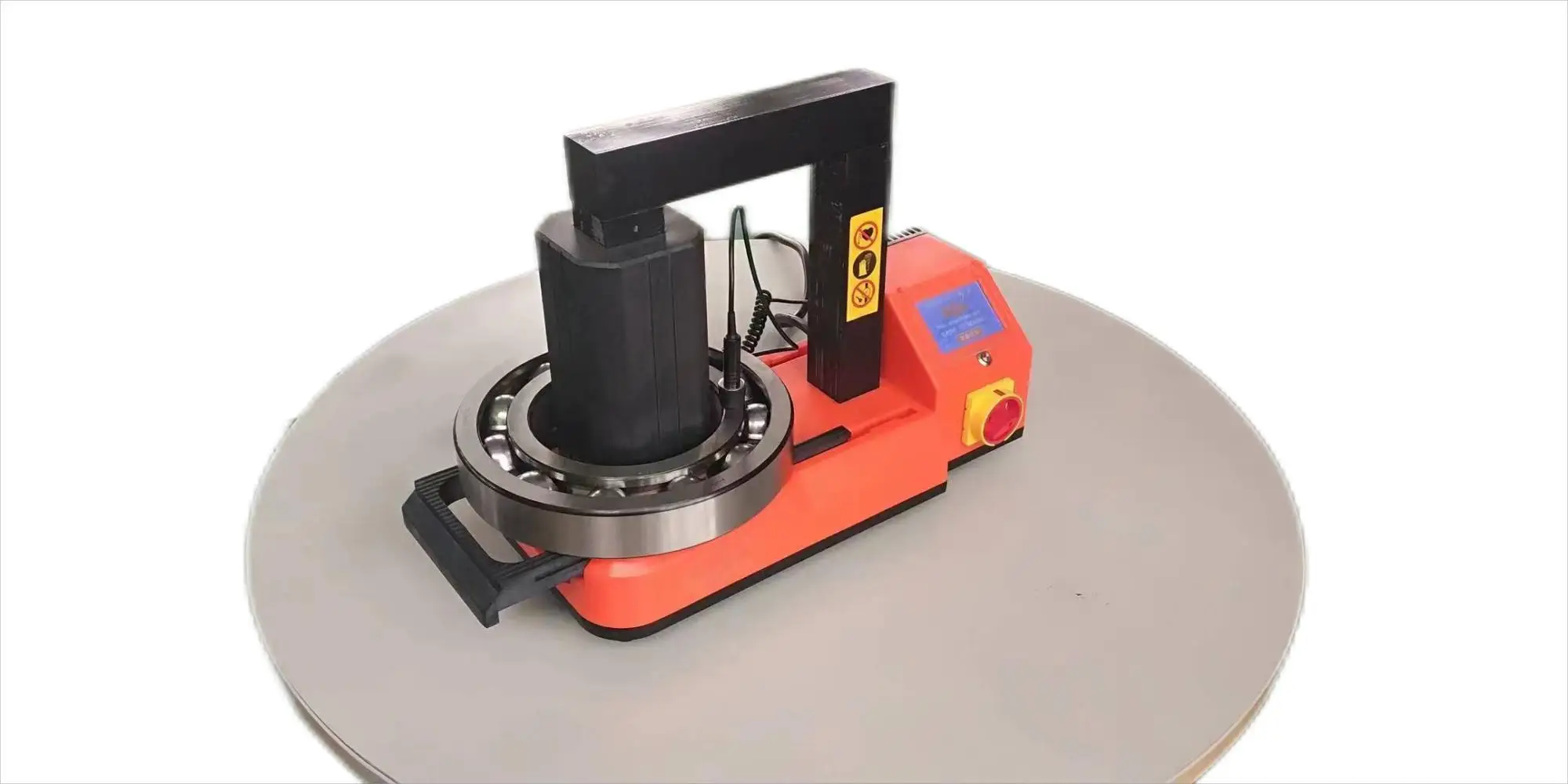 Riscaldatore industriale con cuscinetti a induzione magnetica