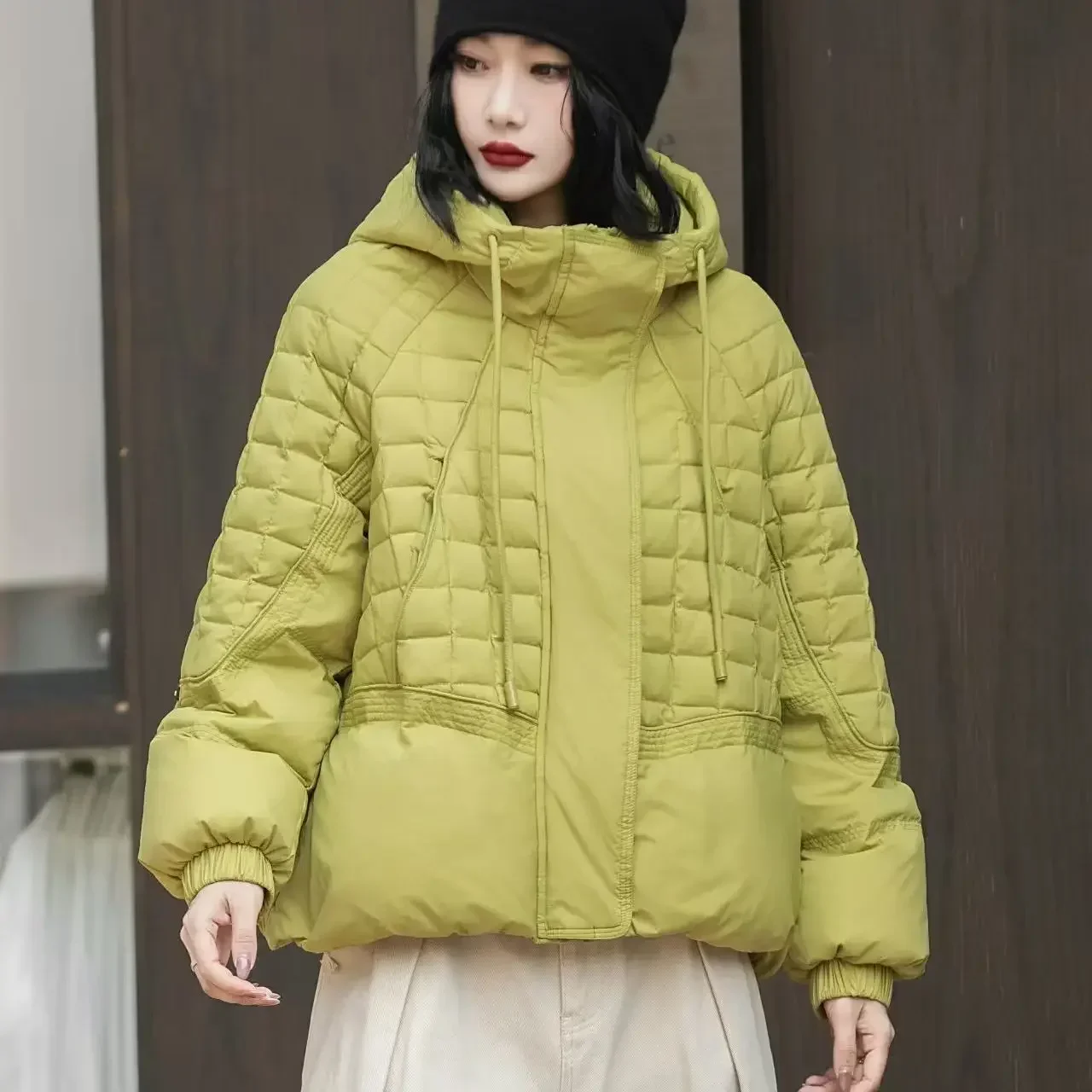 

Autumn and Winter European Fashion White Duck Down Commuting Women's Down Jacket Hooded Windproof Jacket