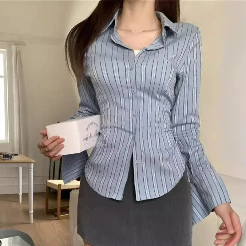 

Trendy Blue Striped Long Sleeve Shirt Korean Preppy Style Spring Design Waist Cinching Slimming Top Women Clothing 한국인 후기 많은 옷