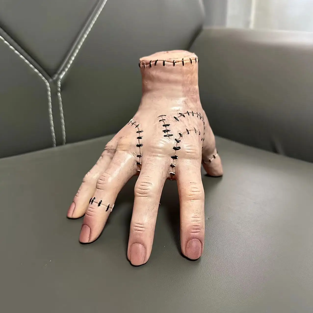 حار بيع الأربعاء هالوين ديكور اللاتكس قطع اليد مخيف نموذج واقعي في الأوراق المالية #1