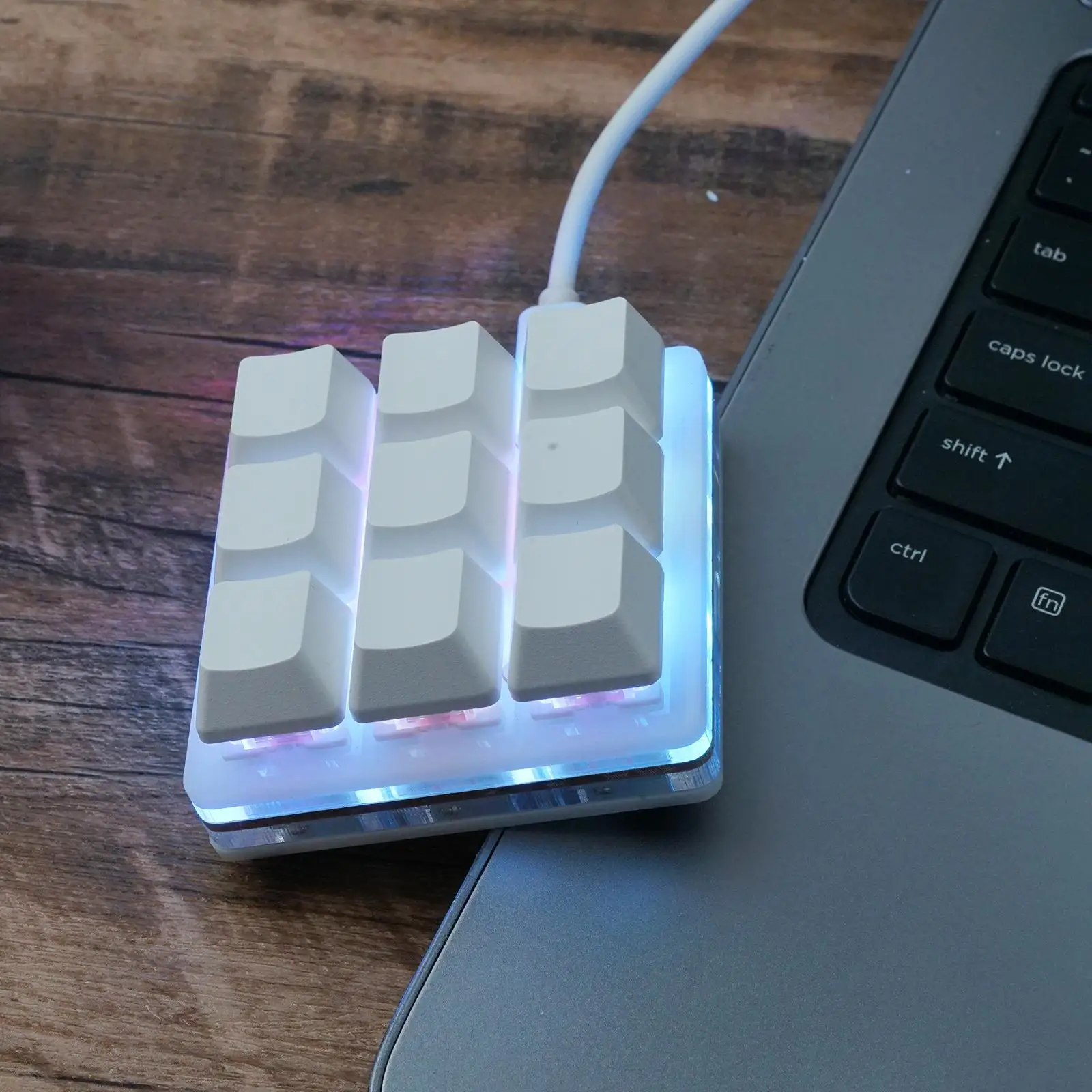 DIY Keyboard mekanik 9 tombol kustom USB RGB, Keyboard makro dapat diprogram Keypad Gaming gambar