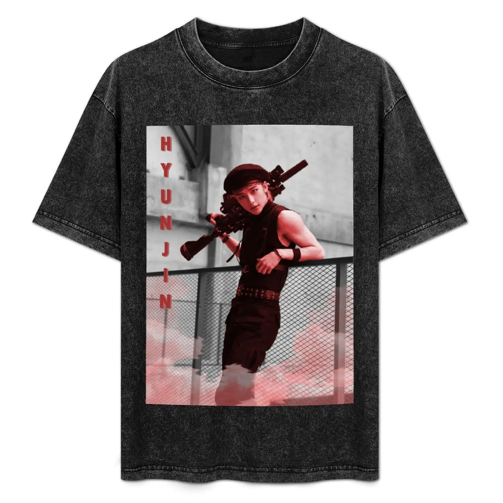 

Hyunjin Monochrome Print T-Shirt t shirt men 100% cotton luxury brand t shirts for man graphic vintage T-Shirt