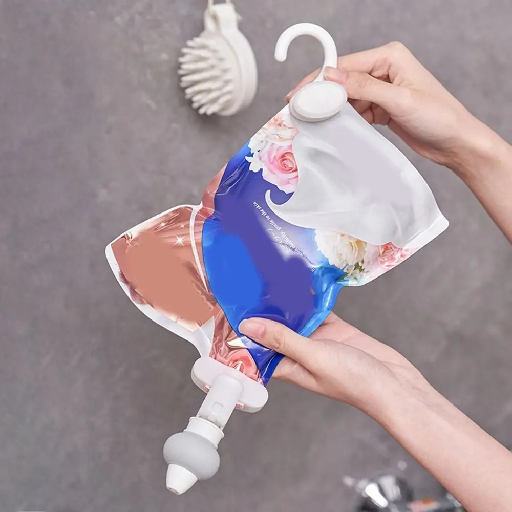 Silicone Bagged Liquid Control Squeezer Upside Down Japanese Style Shampoo Dispensing Pouch Squeezer Labor Saving