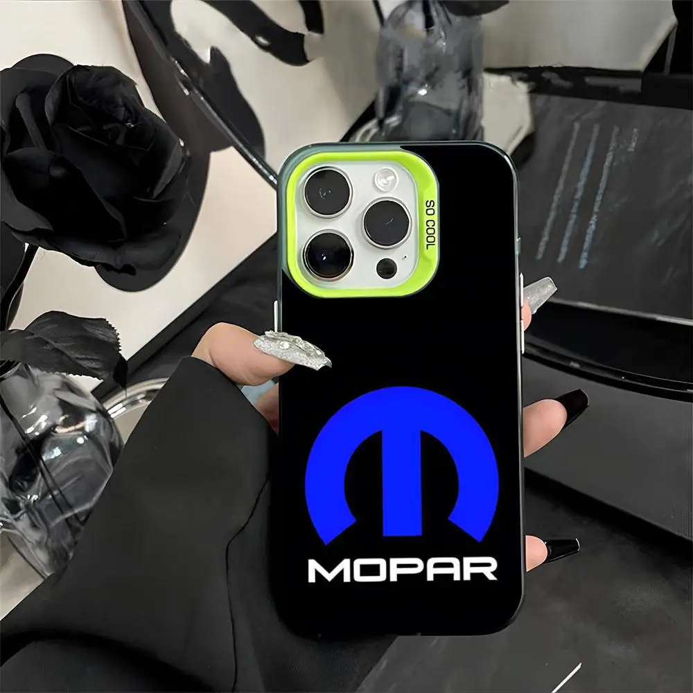 MOPARs SPORT CAR RACING Phone Case Black White Cool Phone Case for IPhone 16 15 14 13 12 Pro Max 11 2024 Fashion couple