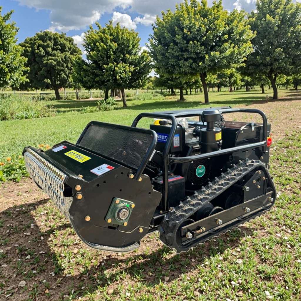Source Manufacturers Intelligent Diesel-Crawler Lawn Mower Remote Control Orchard Haying Field Grass Shredder Core Engine