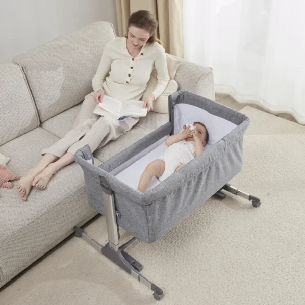 2023 New Baby Bassinet Bedside Sleeper for Baby Easy Folding Portable Crib