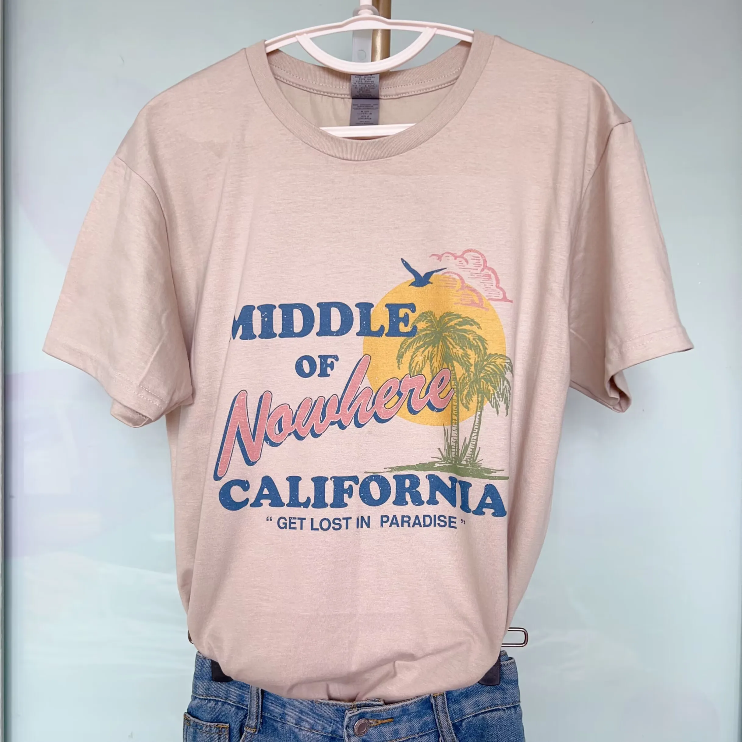 

Middle No Where California T-Shirt Retro Women Pop Indie Punk Rock Band Graphic T Shirt Women Tops Base O-neck Tees