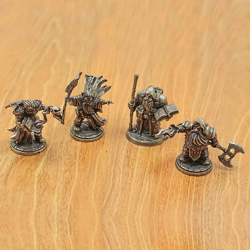 

Латунная Ретро карлик-маж, модель солдата, ручная игрушка, настольная игра, металлическая фигурка, украшение для гостиной, аксессуары, миниатюры