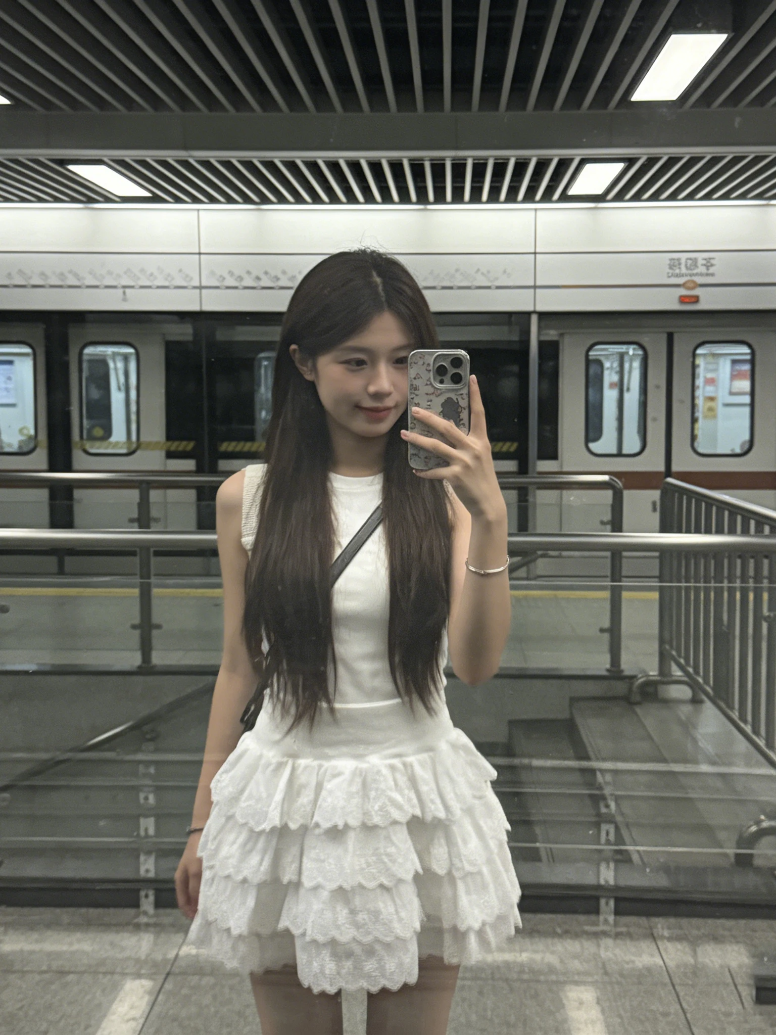 

Нежная мини-юбка с высокой талией и кружевной отделкой для женщин, весенняя коллекция, пышная, на подкладке, А-силуэт, без бренда