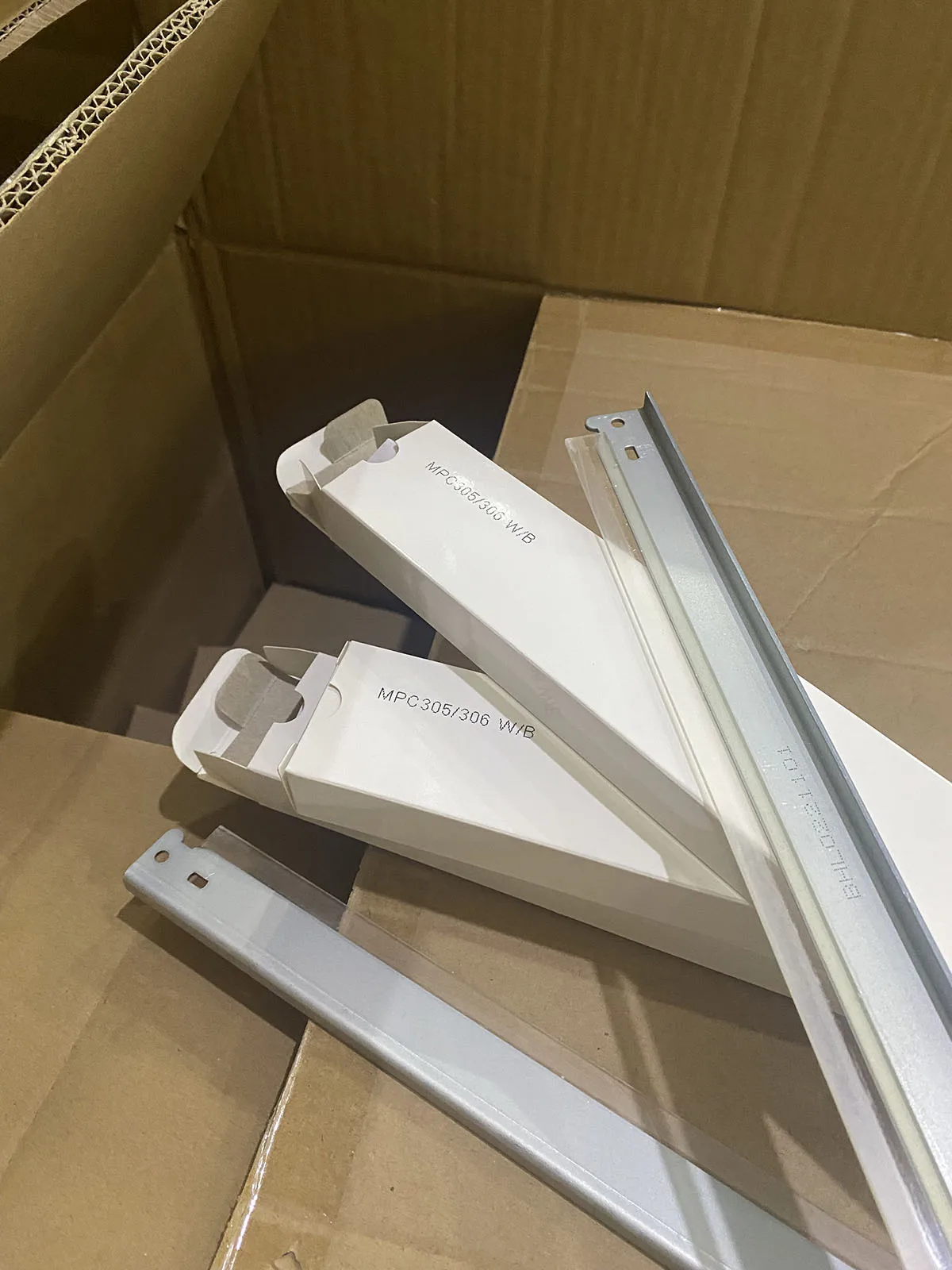 

Для Ricoh Aficio MP C 305 C306 C307 лезвие для чистки барабана MPC307 MPC306 MPC406 MPC407 лезвие переноса IBT лезвие