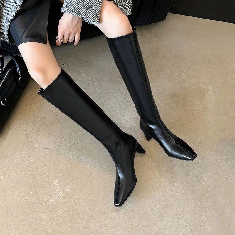 Arden Furtado-Bottes hautes en cuir de vachette à tête carrée, talons épais côtelés, bottes modernes, style simple, grande taille, automne, 2024