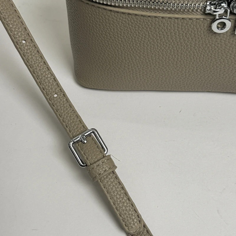 Luxuriöse Handtasche aus Kunstleder mit Kieselstein-Optik für Damen, Umhängetasche mit Henkel und Pferdeanhänger, Retro-Reise-Kosmetiktasche, Schultertasche – Detail 13