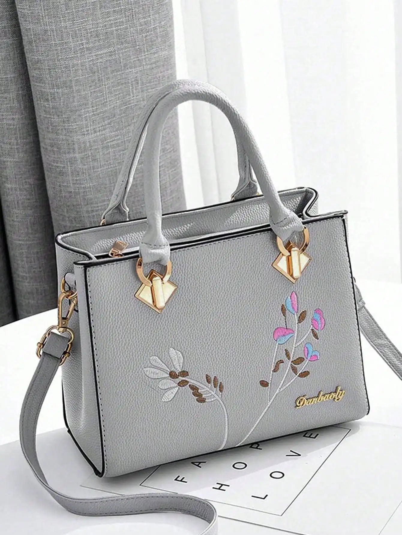 

Ladies' fashionable embroidered mother bag, large capacity crossbody bag, business elegant handbag