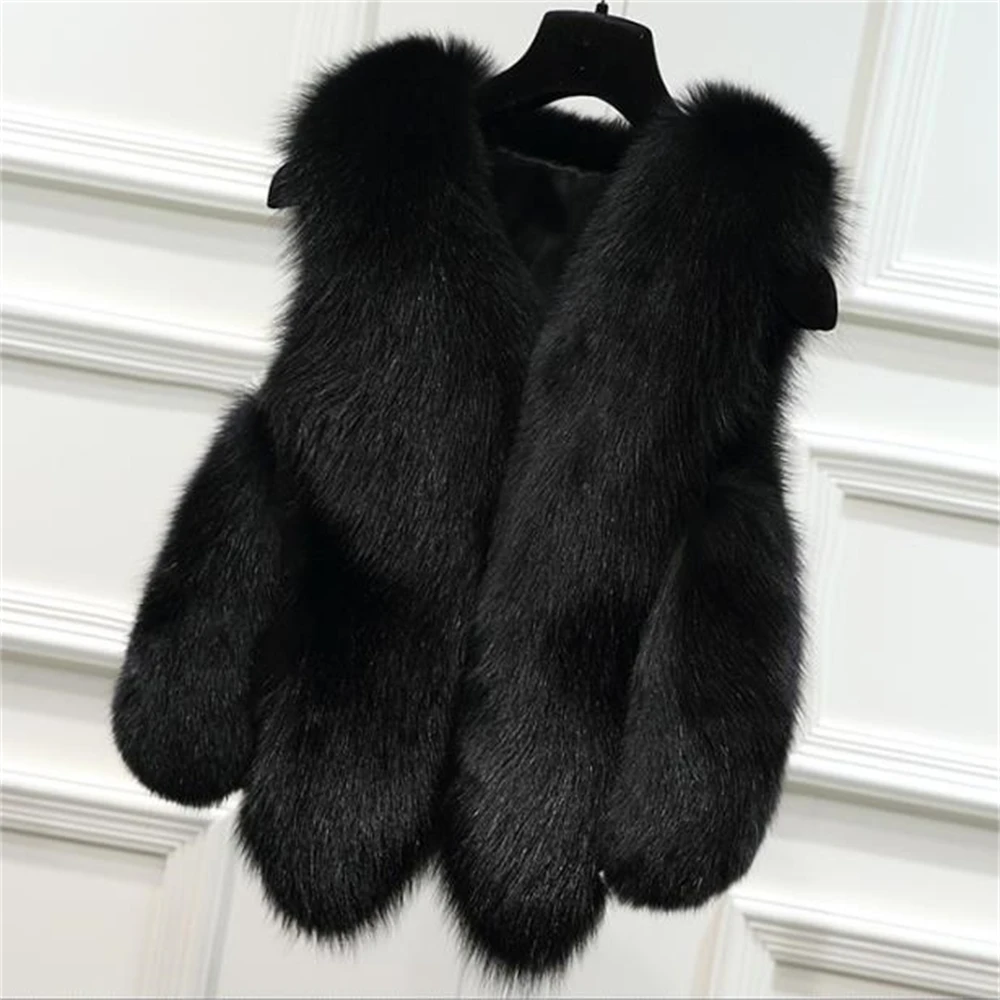 Vrouwelijk Vest Faux Fox Fur Foat Winterjassen Verdikte Gilet Warme Mouwloze Bovenkleding Top Vrouwen Bont Vest 2024 Nieuw