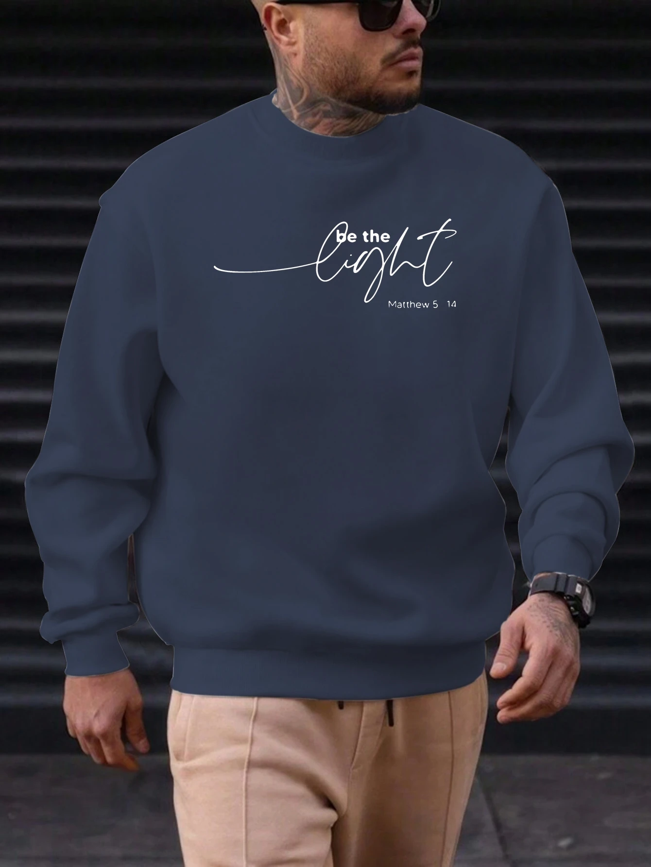 Men's Cotton Round Neck Sweatshirt BE THE LIGHT Pattern Printing 2025 New Trending Fashion Casual High Quality Top Clothing