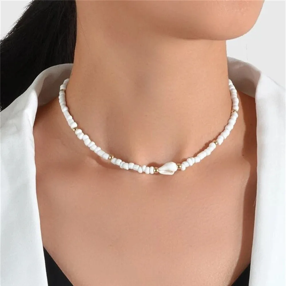 Boho Fashion Boho White Bead Chain Conch Shell Wisiorek Naszyjnik Dla Kobiet Vintage Kobieta Styl Narodowy Biżuteria Prezent dla Dziewczyny