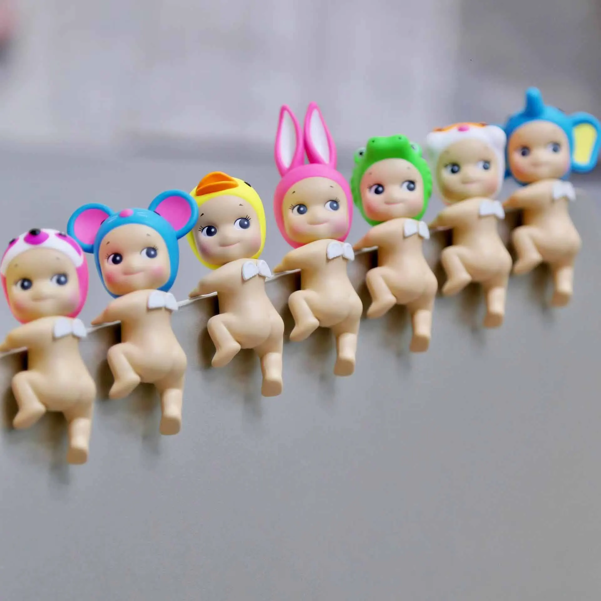 

Sonny Angel Looking Back Serie Blind Box Toys Action Figures Cute Mobile Computer Decoration Anime Doll Birthday Christmas Gift