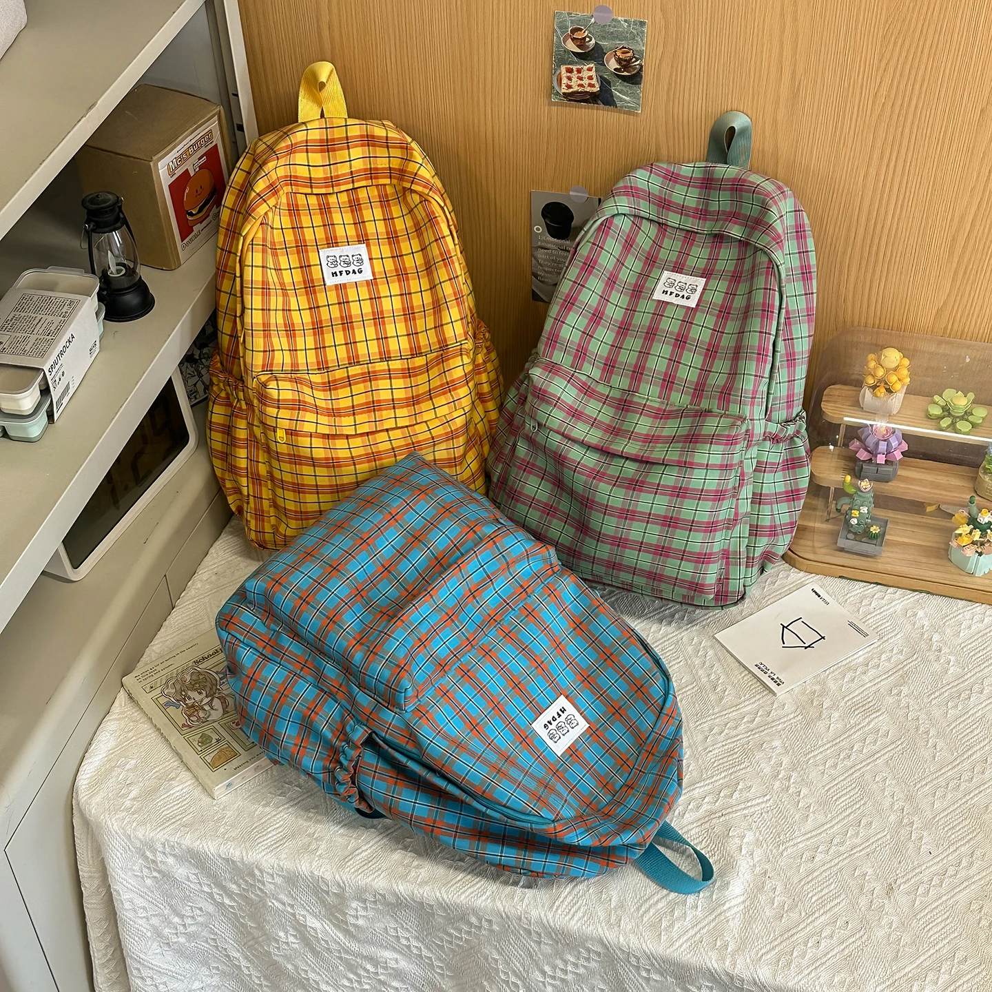 

Japanese Style Large Capacity Plaid Backpack Casual Travel Dual-Shoulder Bag for College Girls Student Bookbag