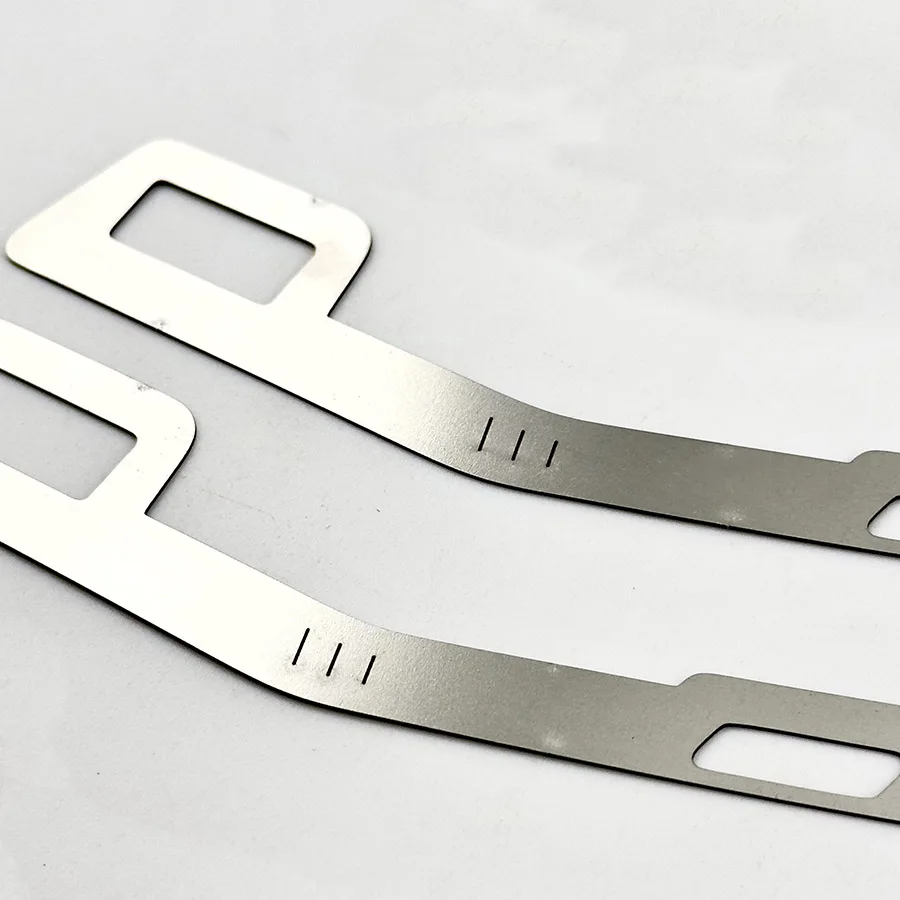 Wooeight 2Pc Front Bumper Gap Adjustment Metal Plate Bumper Buckle Repairer Bracket Broken Repair For Mazda 3 Axela 2013-2019