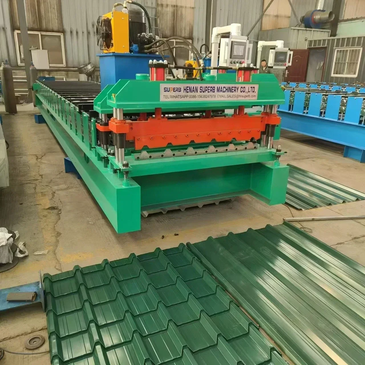Hydraulic Colored Steel Step Tile/Bricktile/Q Tile/Euro Tile Profile Sheet Making Roll Forming Machine