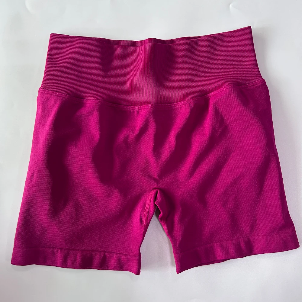 Pericic 4,5" Beinlänge Yoga-Shorts für Damen, gerippt, hohe Taille, Sportshorts, hochelastische Trainingskleidung, nahtlose Gym-Shorts – Detail 18