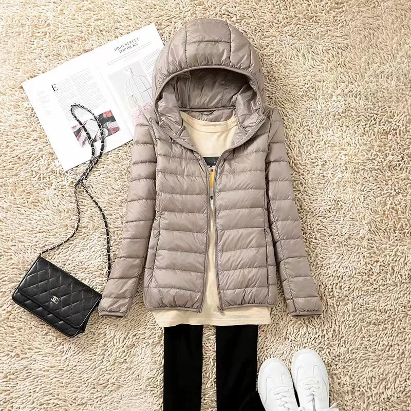 Femmes doudoune 15 couleurs grande taille 5XL 6XL 7XL 2025 nouveau printemps automne femme Ultra léger emballable à capuche vers le bas manteaux