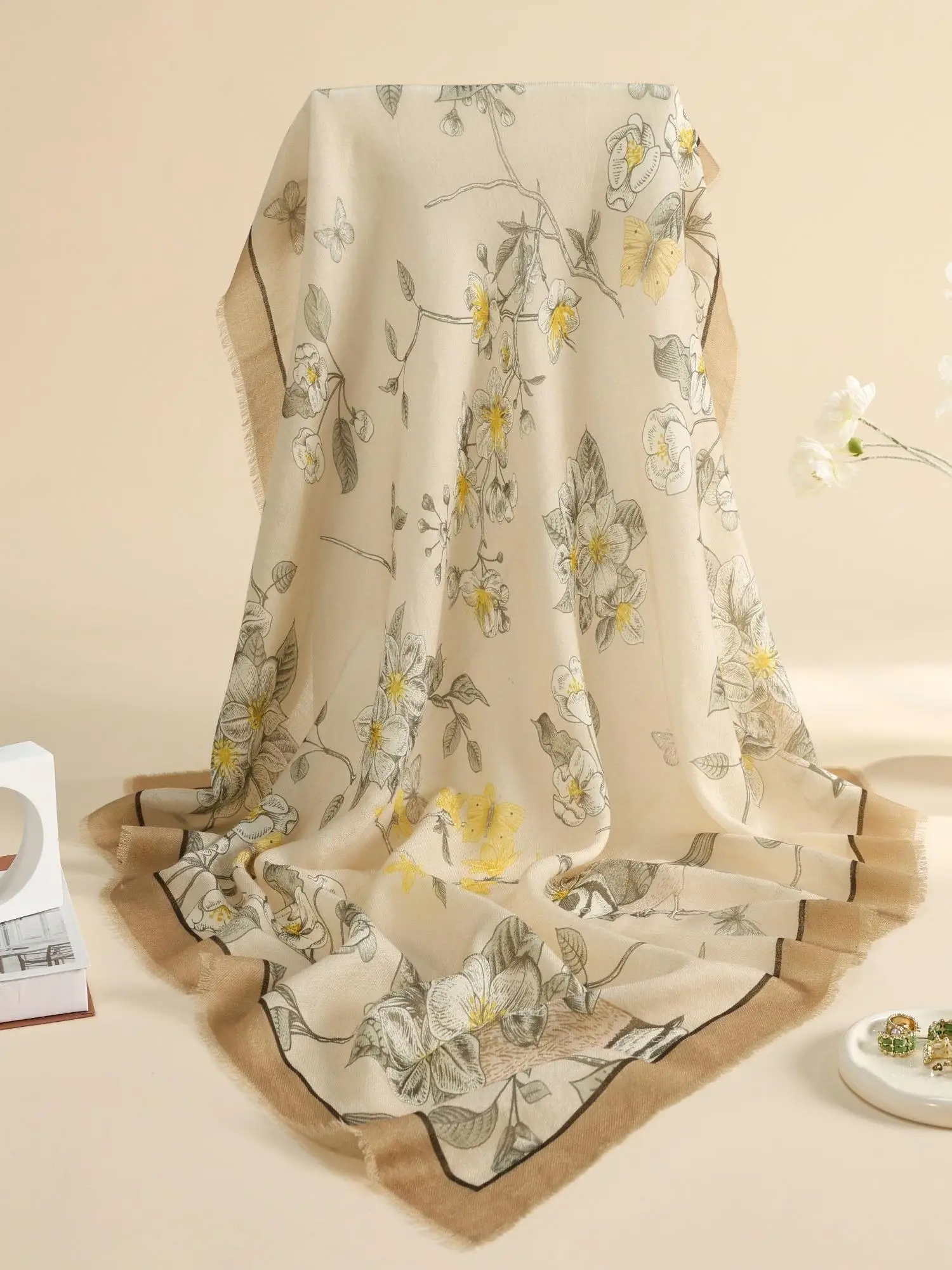 Echarpe-en-laine-100-cachemire-fine-motif-floral-vintage-de-hong-kong-carree-legere-et-chaude-ideale-pour-les-voyages