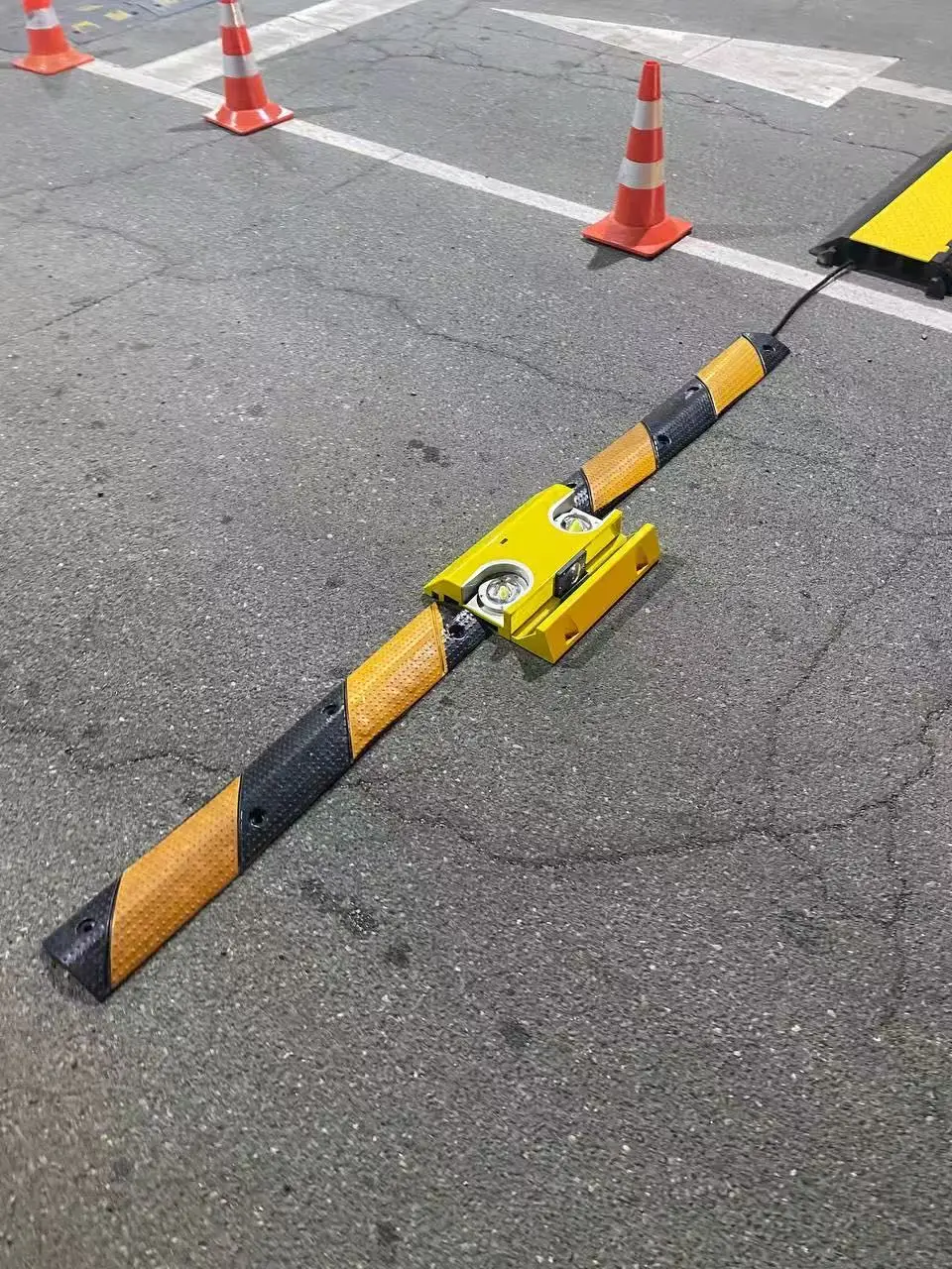 UVSS Uvis Mobile Under Vehicle Inspection System  Line Scans CCD