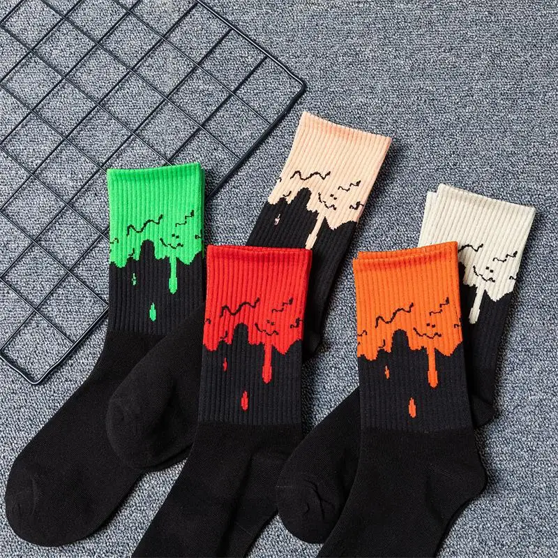 

New product couple style in tube flame cake fashion and comfortable breathable Harajuku hip-hop street skateboard socks